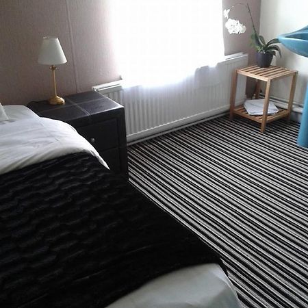 Amber Guesthouse Derby Quarto foto