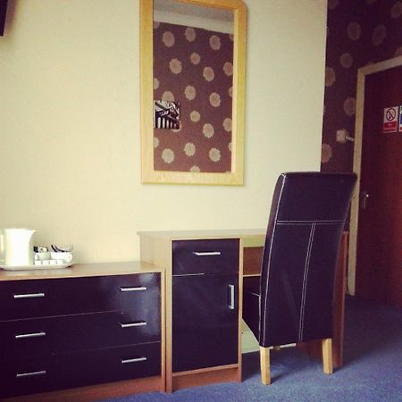 Amber Guesthouse Derby Quarto foto