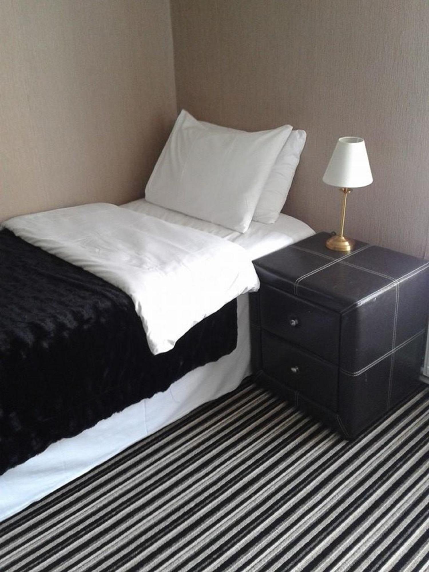 Amber Guesthouse Derby Quarto foto